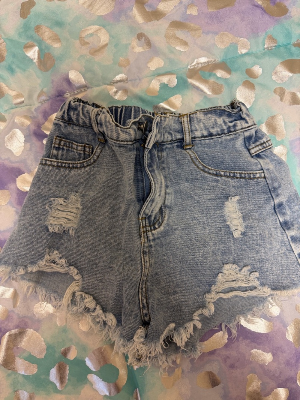 High-Waist Distressed Denim Shorts - Light Blue